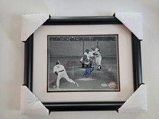 Bucky Dent Signed 8x10 B&W Photo Framed - 1978 Tie-Breaker HR Fenway Park - Fiel