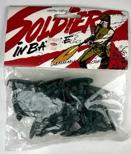 VTG Straco Soldiers Plastic Army  Toy Soldiers FJ Strauss Co Hong Kong 1986 80s