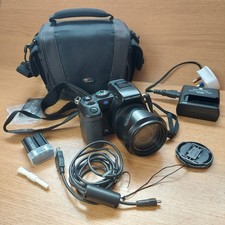 Konica Minolta Dimage A200 Digital Camera W/Extras, 7x Zoom, Tested & Working!