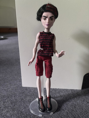 Monster High Vampir Kieran Valentine Puppe Create a Monster
