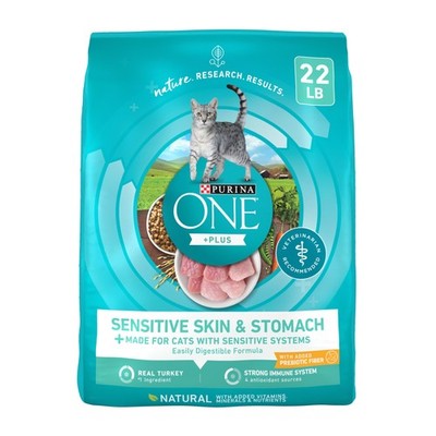 Plus Sensitive Skin Stomach Adult Dry Cat Food Natural Turkey 22 lb Bag Support