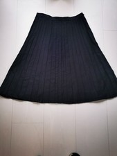 Nicole Farhi Women's 70% Silk Skirt Size 34