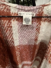 Max Studio Women Poncho One Size Orange Plaid Knit Casual Fit Belted Sweater