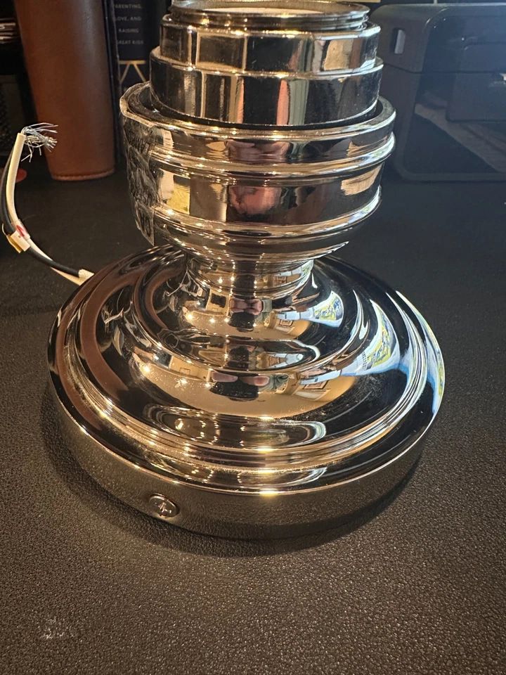 Pottery Barn 经典 Flushmount KitFlush Mount 抛光镍 SKU 8339426 — 第 2/4 张图片