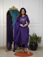 Women Embroidered Kurta Pant Set with Dupatta Ethnic Indian Kurti Bollywood Wear