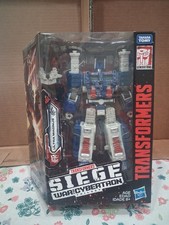Hasbro Transformers Ultra Magnus War For Cybertron Siege WFC-S13