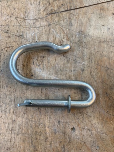 John Deere 650/ 750/ 850/ 950/1050/670/770/790/870/970 Tractor Center Link Hook - Picture 2 of 2