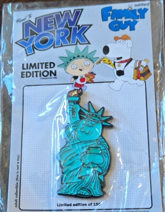 2020 NYCC CON EXCLUSIVE TODDLAND FAMILY GUY PIN PETER STATUE LIBERTY  /100
