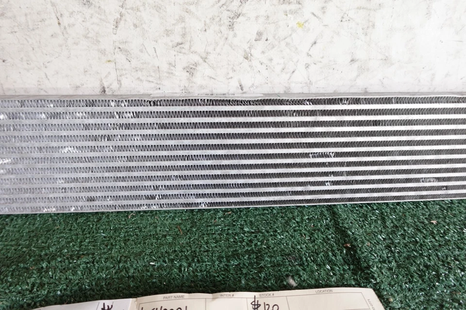 Radiador enfriador de aceite transmisión automática Buick Lacrosse 2018-2019 OEM AY29305 Foto 2 de 4