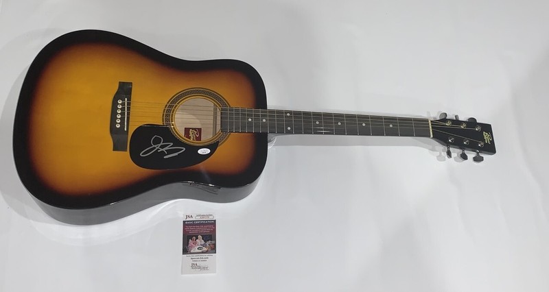 JUDY COLLINS SIGNED SUNBURST ACOUSTIC GUITAR AUTOGRAPHED PROOF JSA COA