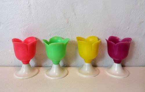 coquetiers plastique vintage