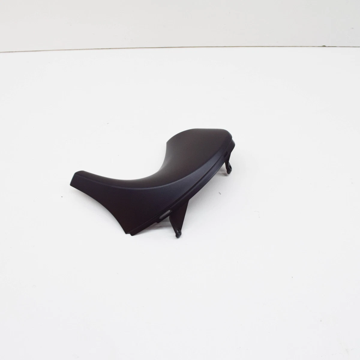 NEW BMW M3 E90 FRONT RIGHT DOOR MIRROR COVERING 51168045052 