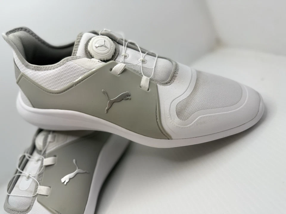 Zapatos de golf Puma para hombre Ignite Fasten8 discos blancos/plateados EE. UU. 10,5 Foto 3 de 4