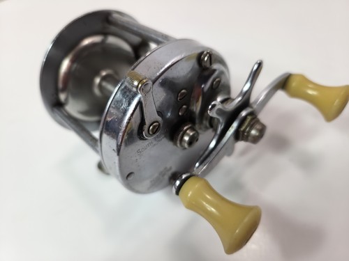 South Bend 915 Baitcastrolle Modell C Made in USA Chrom GETESTET Gut - Bild 1 von 10