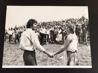 Coffee break - (with Véronique JANNOT) - PRESS PHOTO 18x24cm