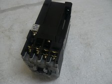 ALLEN BRADLEY 100-A12NZ 3 B CONTACTOR 12AMP MAX 600V MA