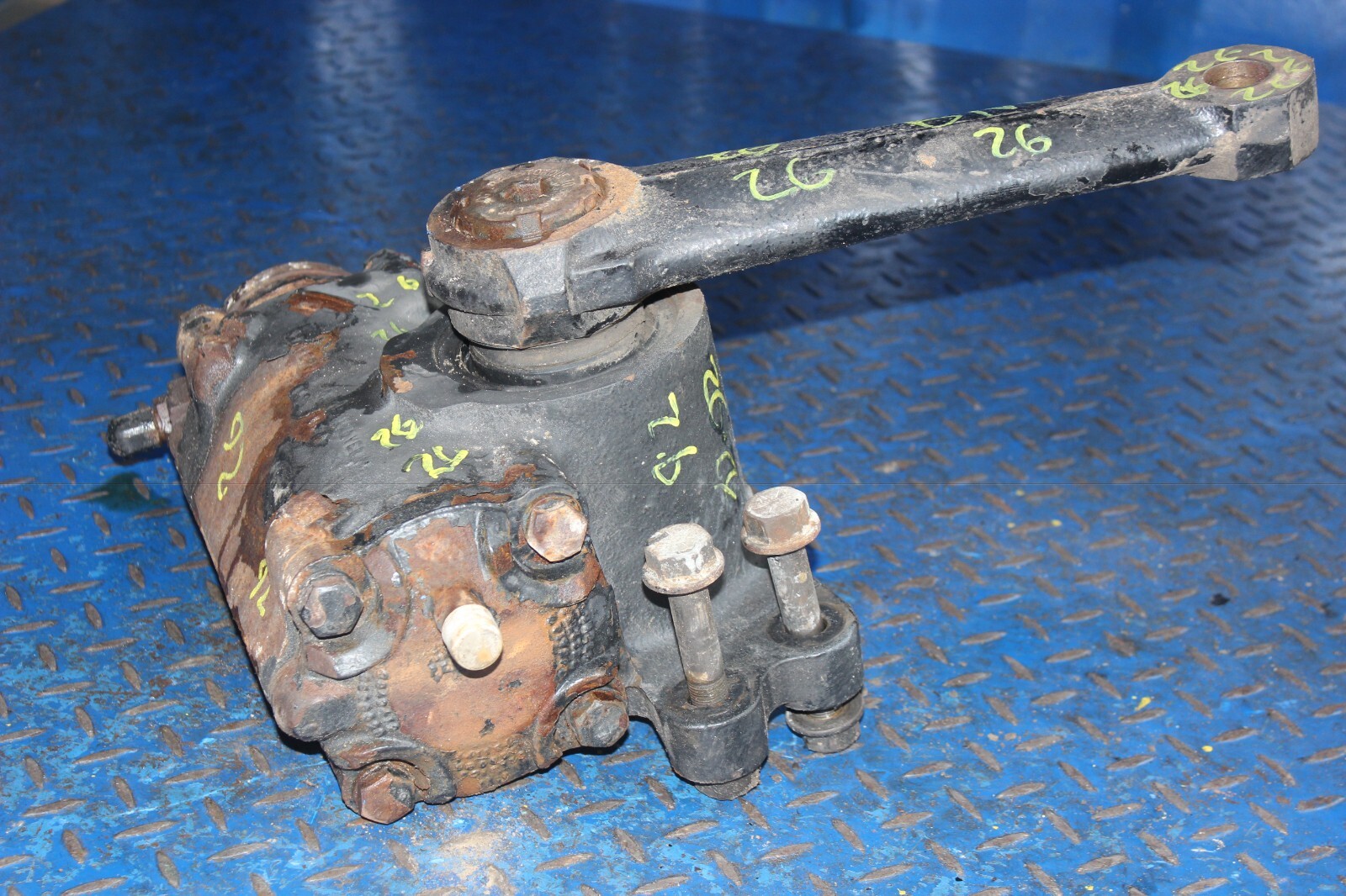 MACK POWER STEERING GEAR BOX eBay