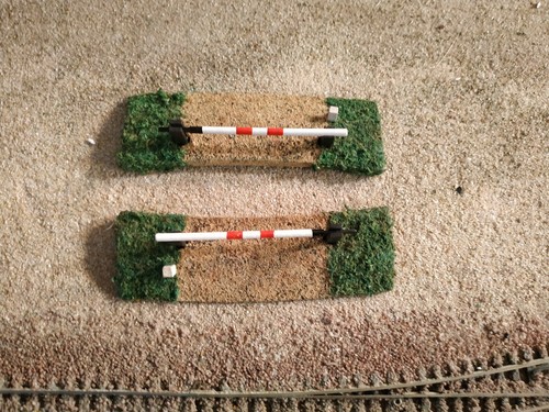 OWO WEB - OLBERNHAUE, RARE AND VINTAGE CROSS LEVEL 2pcs FOR DIORAMAS, SCALE HO - Picture 8 of 10