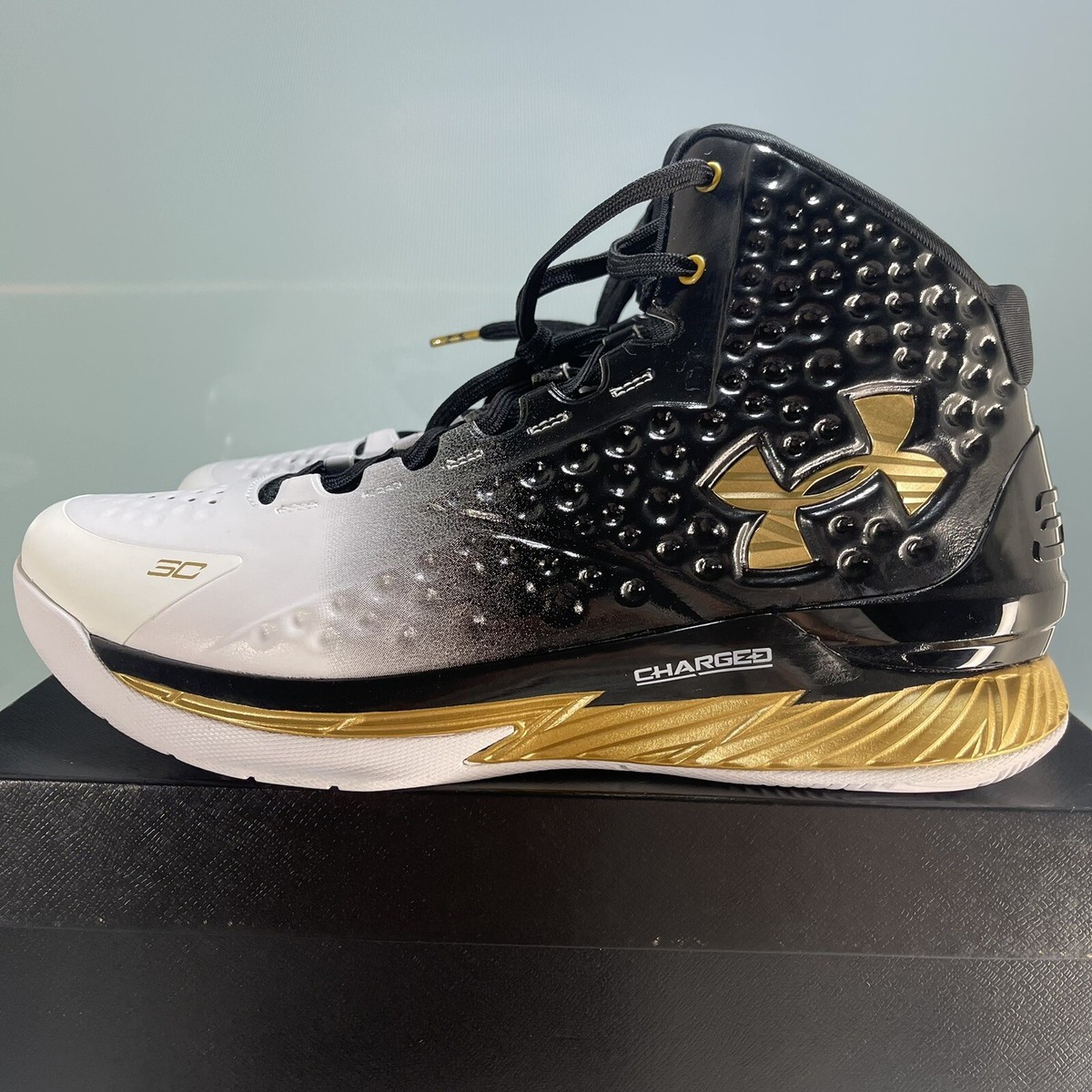 Size 11 New Under Armour Stephen Curry Basketball Shoes 1