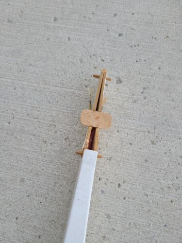 VINTAGE RC MODEL AIRPLANE PART ASSEMBLED WHITE BODY (46"x2.5"x2.5") - Picture 4 of 7