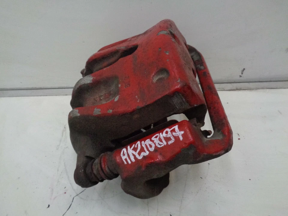 06-09 Pinza de freno delantera derecha pasajero Land Rover Range Rover OEM AK2108197 Foto 3 de 4