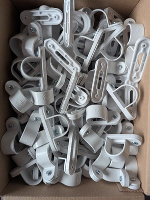 25 mm Distanzstange Sattel weiß PVC - 100er Box Marshall-Tufflex MSB3WH