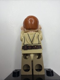 LEGO Star Wars Obi-Wan Kenobi w/ Headset sw0704 Minifigure 75135 (Damage)