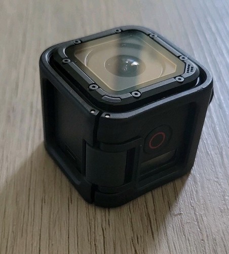 GoPro Hero Session Waterproof HD Action Camera W/ 128GB SD Card & Floating Case - Picture 11 of 15