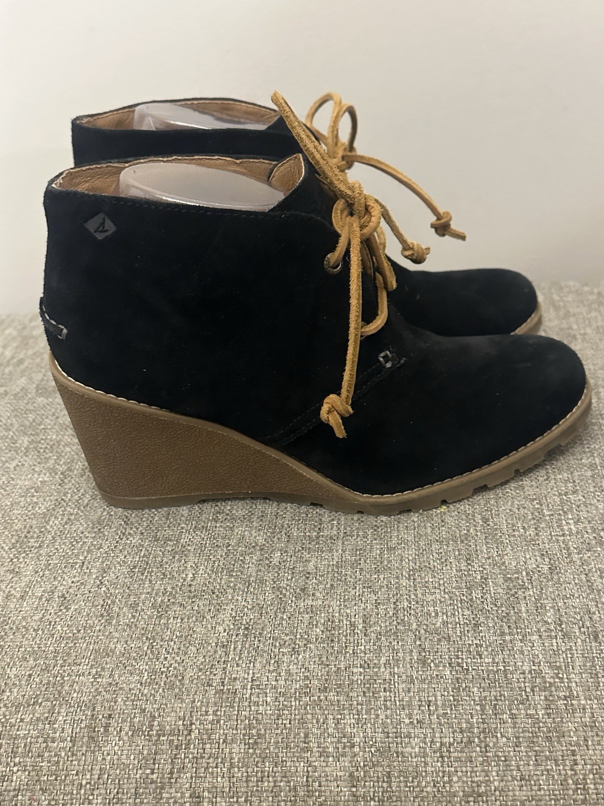 Sperry Women’s Black Suede Wedge Booties Size 8.5