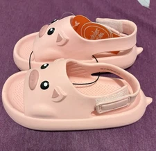 Wonder Nation Big Girls 9-10 Rubber Slip-on Pink Critter Pig  New Water Friendly