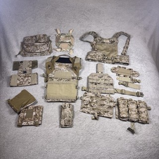 AOR1 Gear Lot