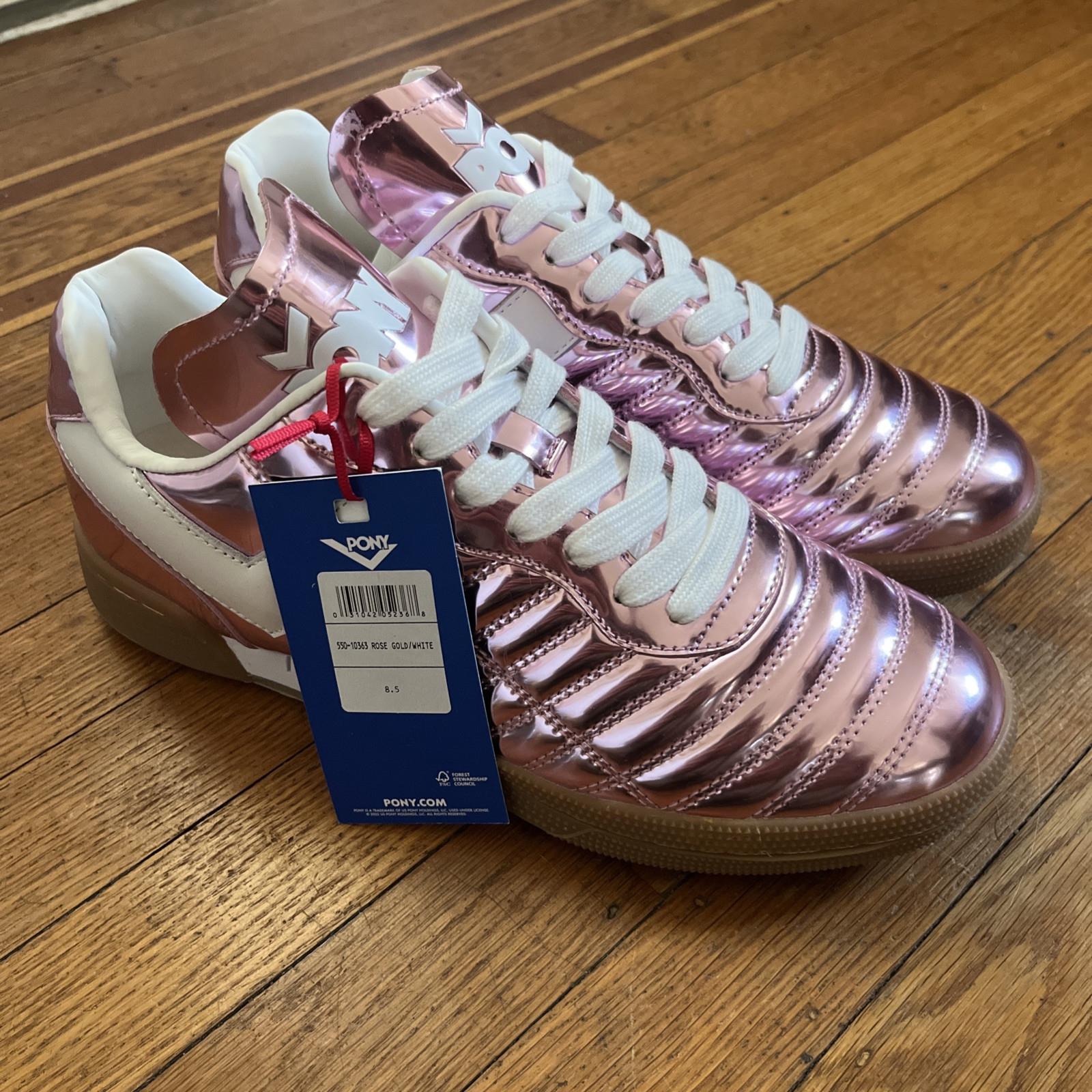 Sneaker sportiva PONY uomo Madrid 82 in vera pelle metallizzata stile calcio 8 5