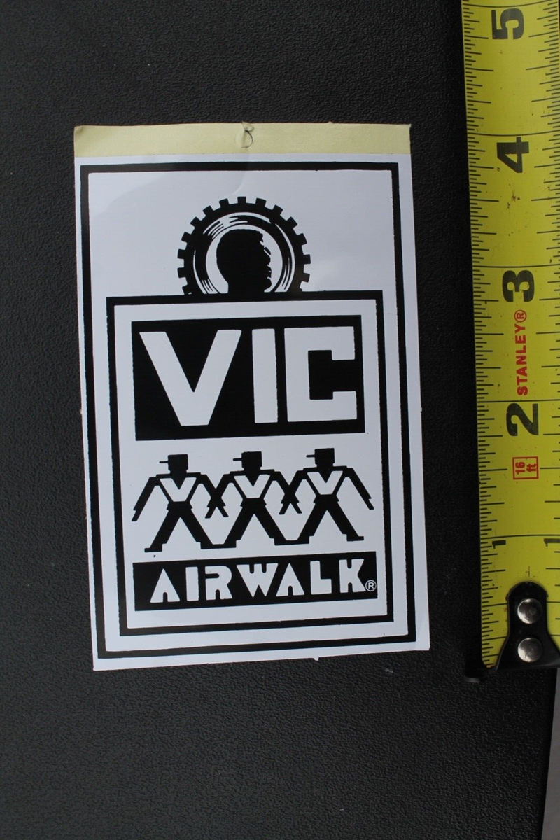 Vic Airwalk Skateboard Shoes Clothing Tag Z62A Vintage
