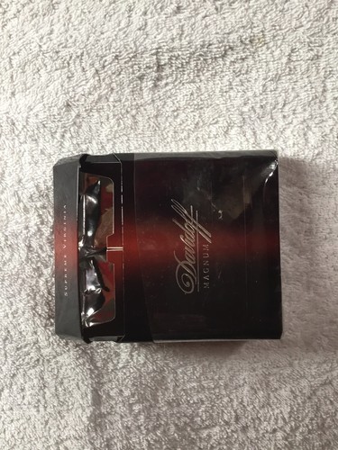 Vintage - Davidoff MAGNUM- Cigarette Packet with foil inset - Empty Box - Picture 8 of 8