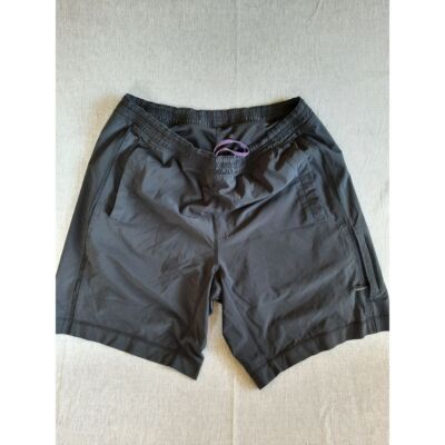 Lululemon Men 30 Performance Active Stretch Waistband Black Lightweight short