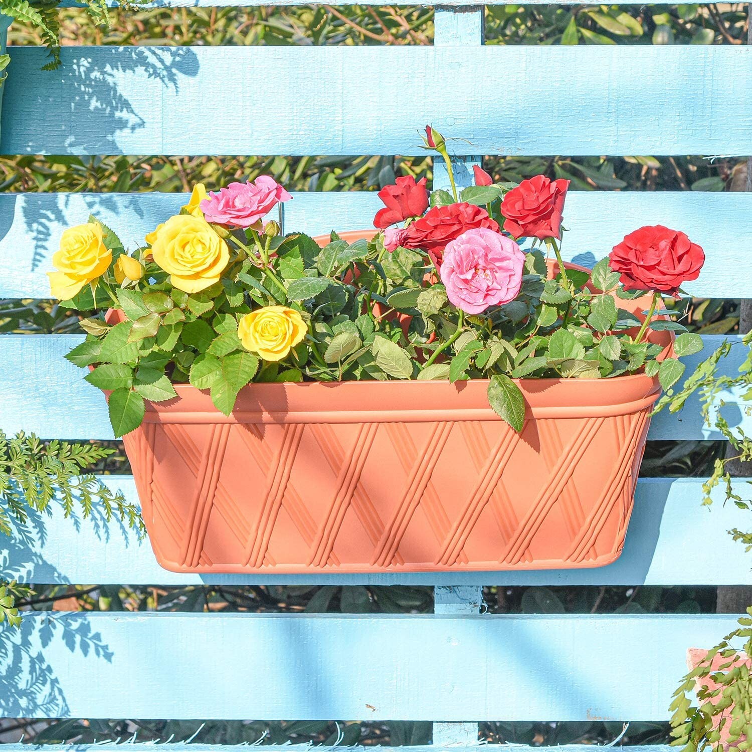 Sungmor 3 Pack Wall Hanging Planters, 16.5 Inch Railing Fence Hanging Flower ...