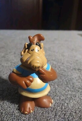 Vintage 1987 ALF - Alien Prod. Figure 3 1/2'' 