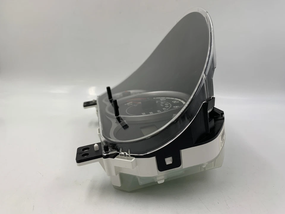 Cuadro de instrumentos velocímetro Mazda 2 2011-2014 14.317 millas OEM E01B22022 Foto 3 de 4