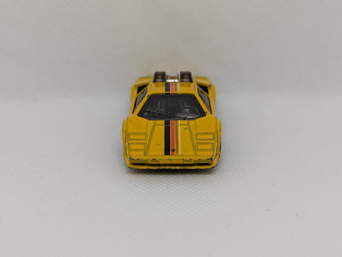 2017 Hot Wheels Lamborghini Yellow Countach Pace Car 1:64 FJV79 | eBay