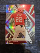 2021 Panini Chronicles - Phoenix Holo #25 Juan Soto