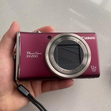 Canon PowerShot SX200 lS 12.1MP 12x Optical Zoom Compact Digital Camera Red
