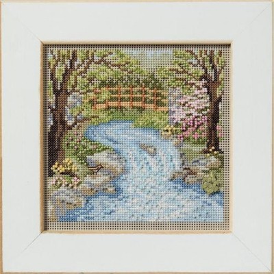 Mill Hill Knöpfe & Perlen 14 kt Kreuzstich Set 5,21''x5,21'' - Wasserfall