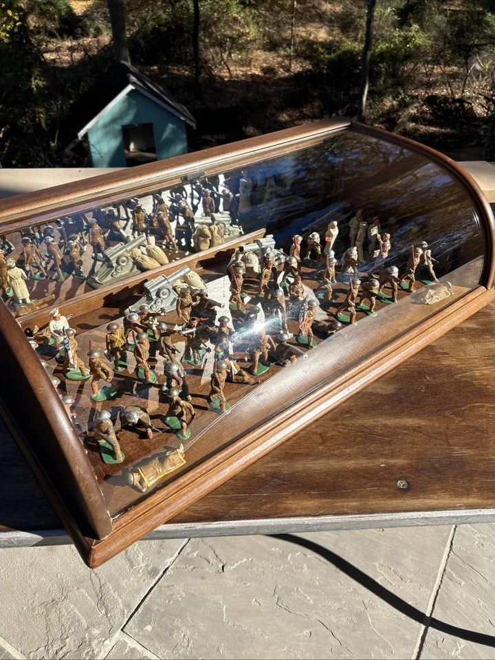 Colección Barclay,Manoil Toy Soldiers con estuche de más de 70 piezas de por vida Foto 2 de 4