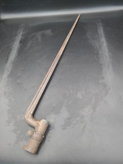 Antique Socket Bayonet 18in Triangular Spike Blade Rifle Musket No Scabbard. MG