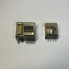 Yaesu FT-101 B E EE EX F FE FX Relay Set out of a working unit.