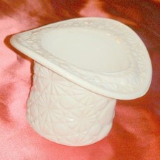 Vintage Fenton Daisy and Button Pattern Milk Glass Top Hat Vase