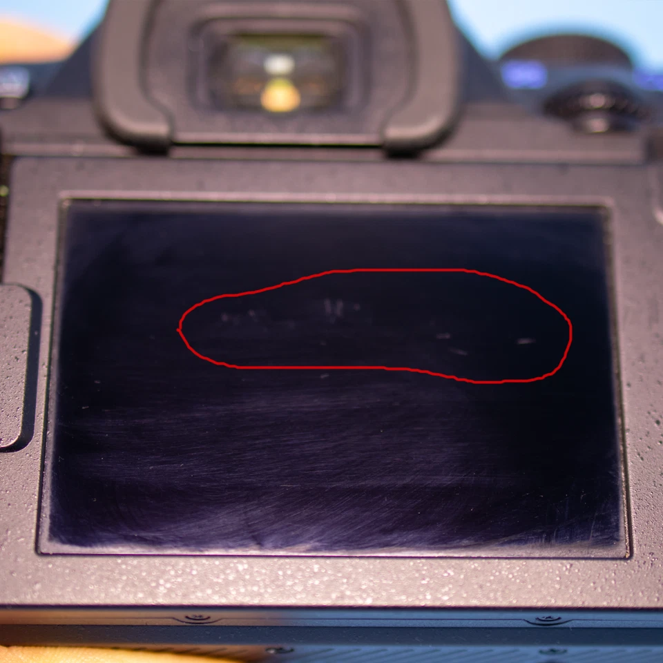 Pentax K-70 inkl. DA 18-135mm WR (3.5-5.6) + DA 35mm (2.4) + Zubehörpaket - Bild 4 von 4