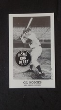 1988 Oversized  B/W glossy REPRINT HRD card Gil Hodges  ( G to VG )