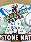 VINTAGE 12x6.5" YELLOWSTONE NAT'L. PARK GAS OIL  PORCELAIN LICENSE PLATE SIGN — photo 5