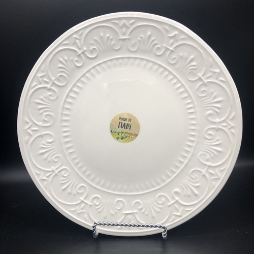 MAIOLICHE JESSICA ITALY WHITE BEAUTIFULLY EMBOSSED DINNER PLATES 11" ONE PLATE eBay